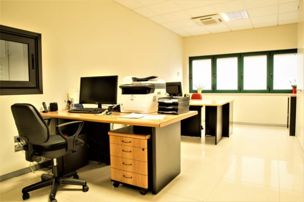 Ufficio tecnico officina metalmeccanica